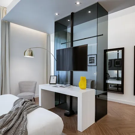 Birkin Marina Gasthof Cagliari